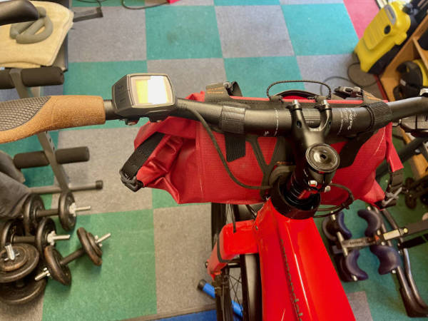 The basic Bosch Purion display on the handlebars.