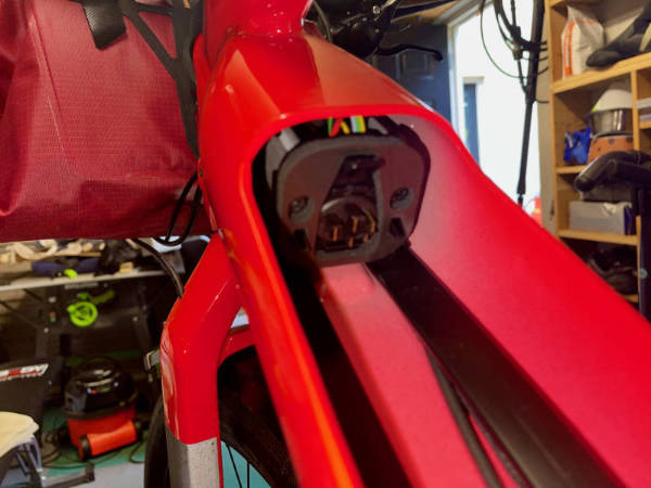 Upper battery mount for the Cannondale e-bike.